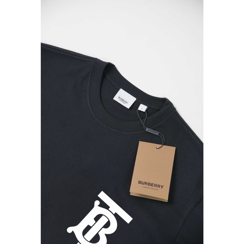 Áo thun buberry 01 chất cotton 100% cao cấp in lưng