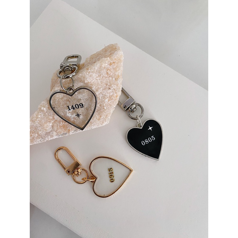 Móc khoá mini heart keychain custom theo yêu cầu dễ thương 2 màu
