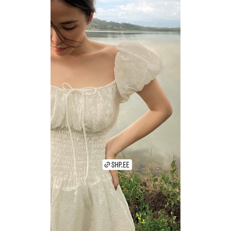 Thanh lý váy Colin Clothing