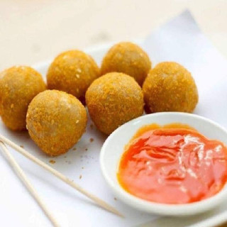 khoai môn lệ phố