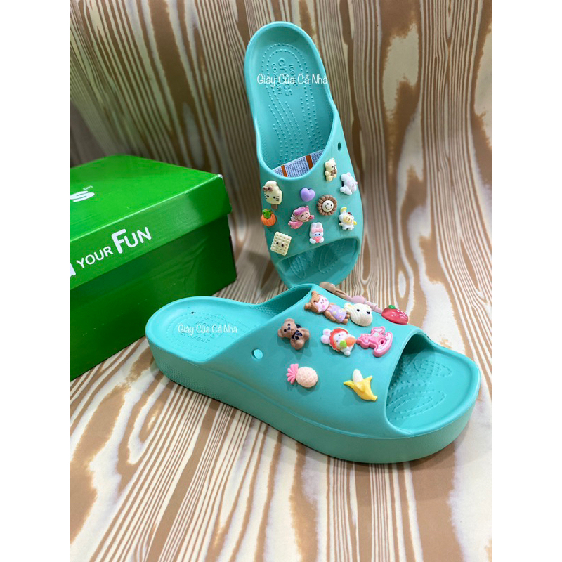 Dép lê Classic đế cao - tặng 10 nút charm