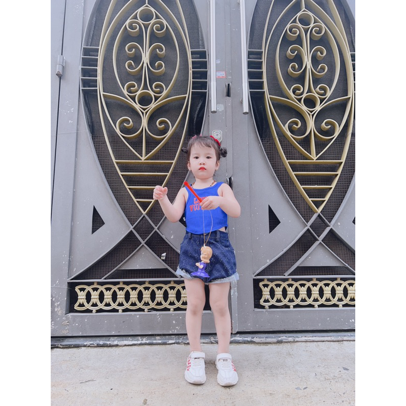 Set Áo Thun Quần Jean Xinh Bé Gái 2 Màu