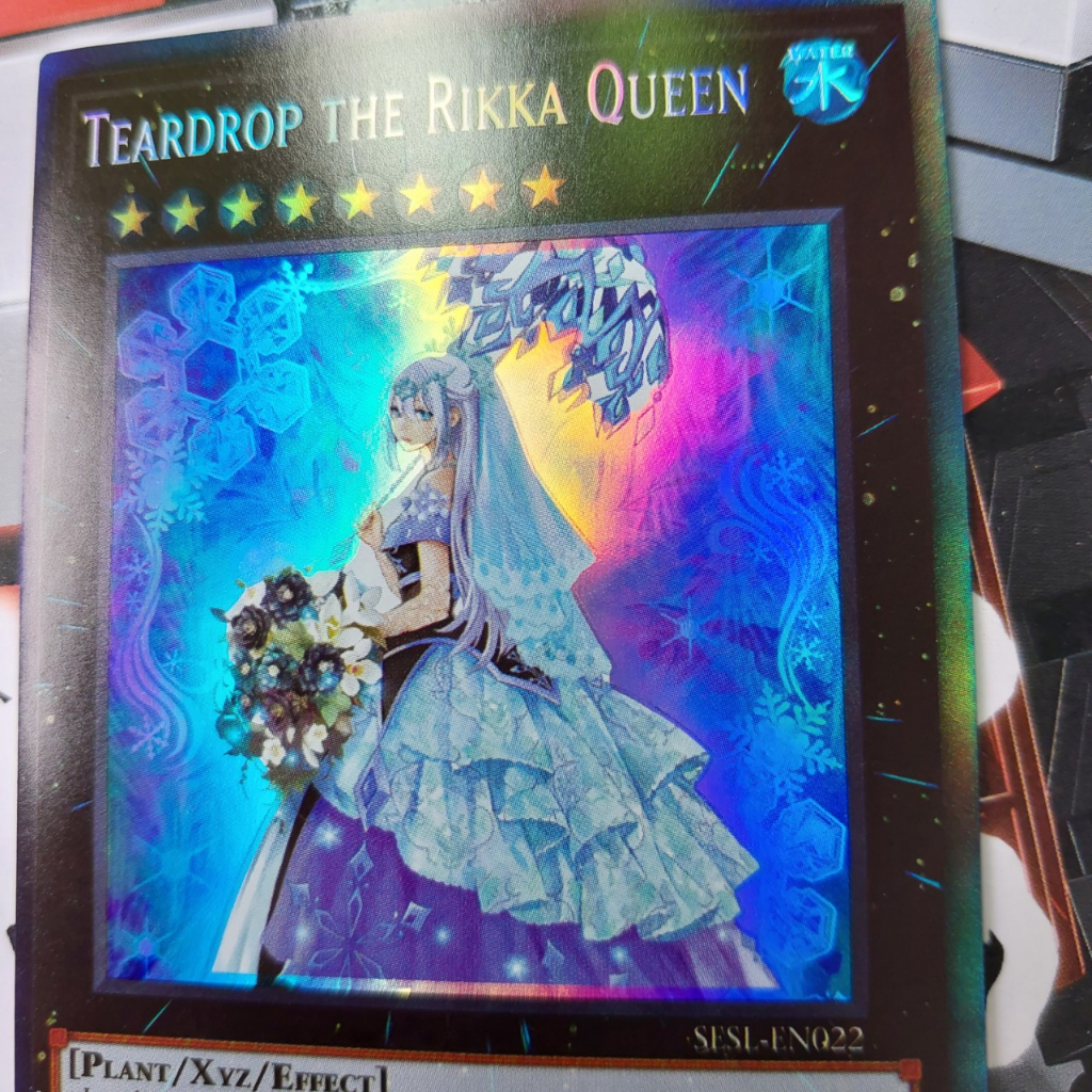 Thẻ TEARDROP THE RIKKA QUEEN 33779875 nữ hoàng băng giá hiệu ứng holo 1458 D13 74