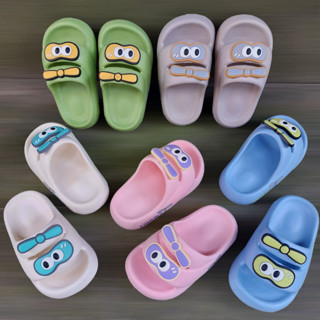 Dép trẻ em , dép bánh mì chong chóng cho bé gái,bé trai siêu nhẹ mềm chống trơn trượt cho bé từ 4-12 tuổi LCC05 .