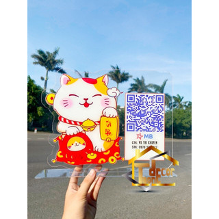 Bảng thông tin tài khoản ngân hàng, quét mã QR cho các quầy thanh toán có hình mèo thần tài .