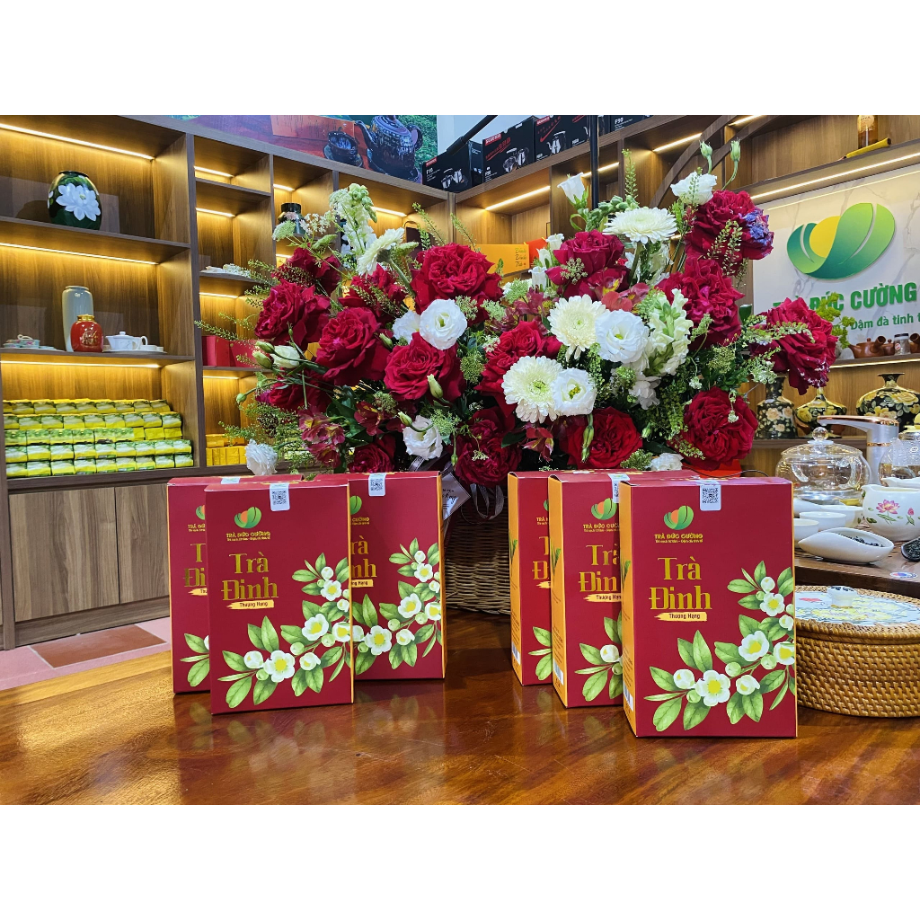 Trà Đinh - Thái Nguyên thượng hạng ( Hộp 20 gói x 10G ) Trà Đức Cường, Trà Sạch Tiêu Chuẩn VietGap
