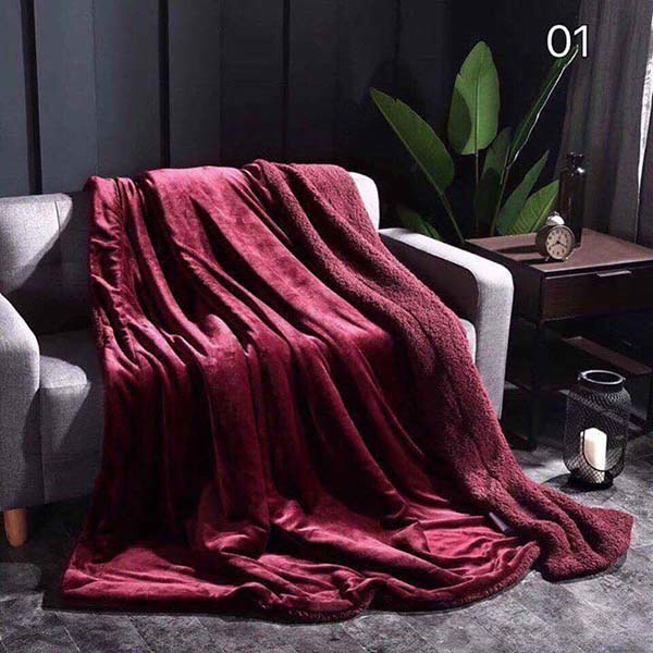 Chăn văn phòng lông cừu tuyết nhung Ultimate 2 lớp kích thước 200x230cm nặng 2.5kg chính hãng Phòng Ngủ Xanh gấp gọn