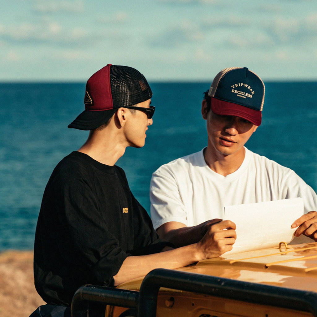 Mũ/Nón Lưỡi Trai Reckless - Trucker Cap - Vải Kaki Cotton Thoáng Khí, Lưới Thoát Nhiệt, Artwork Ép Chuyển Nhiệt M17