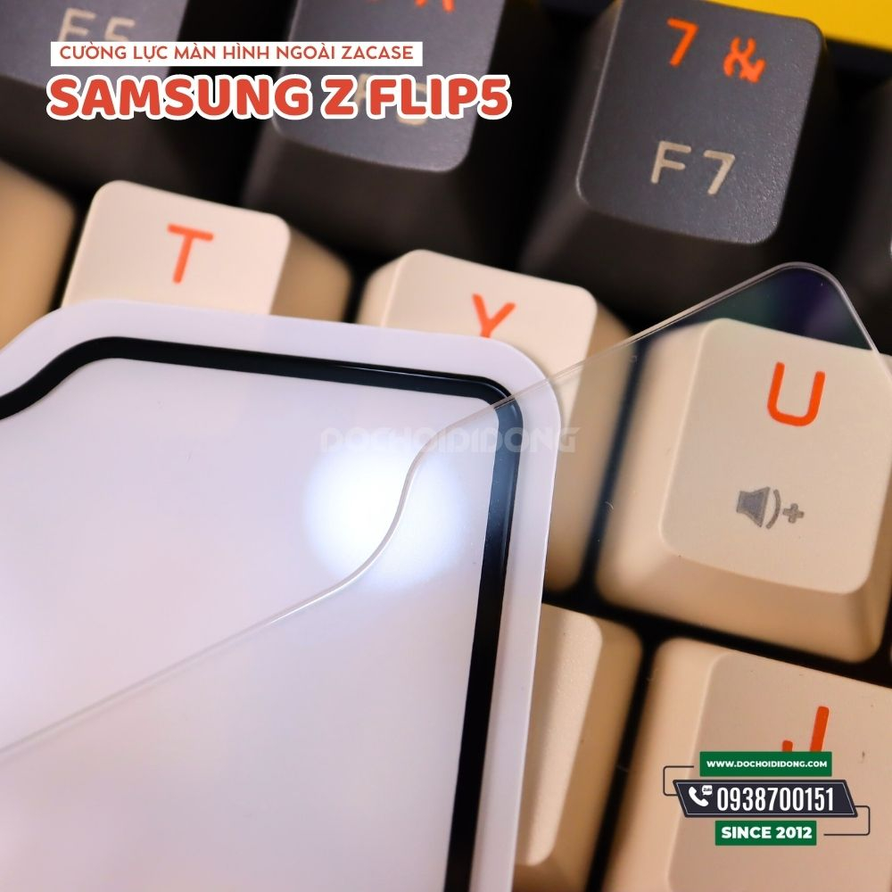 Miếng dán cường lực bảo vệ màn hình ngoài Samsung Galaxy Z Flip5 Zacase