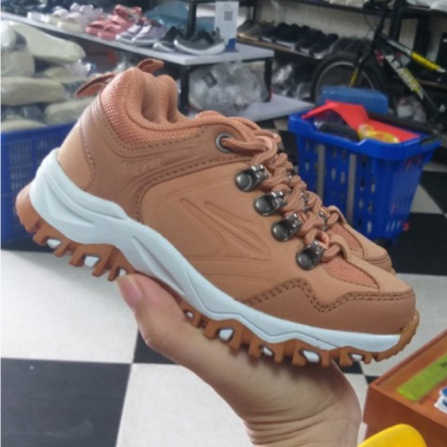 Giầy thể thao Topper trẻ em hàng VNXK. Size 25 => 32