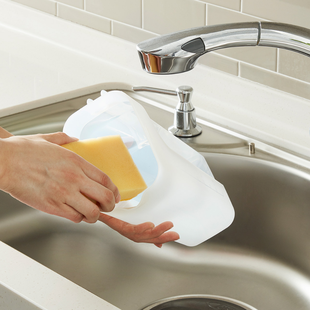 Bình nước nhựa Lock&Lock One Handed Jug 2.1L HAP818 màu xám, xanh mint, hồng