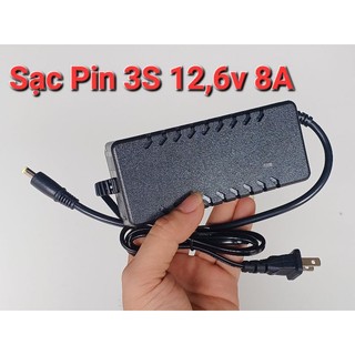 Sạc 12,6v 8a dành cho pin 3s loại pin 3,7v