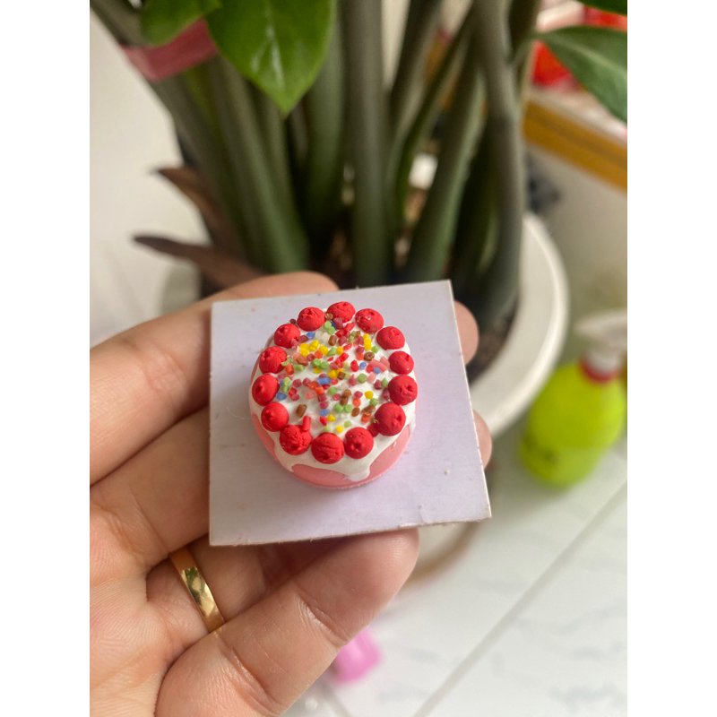 Mô hình bánh mini bằng đất sét