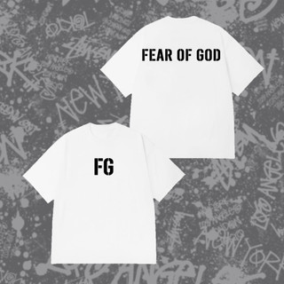 Áo thun unisex tay lỡ form rộng Localbrand Grafiti