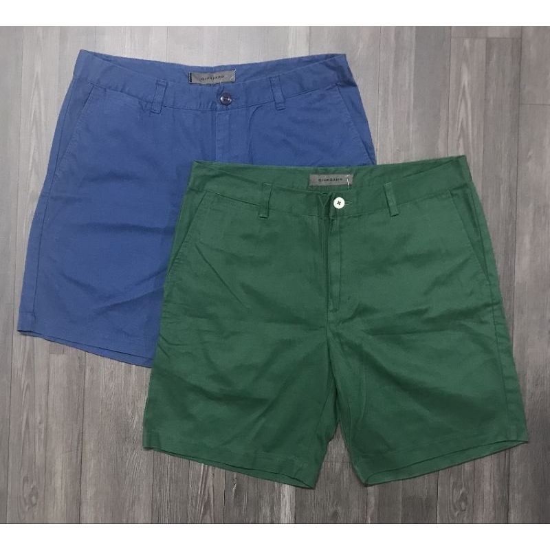 Short kaki nam Giordano