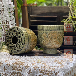 Bình gốm dáng đài sen xuất xứ Bát Tràng men xanh cổ khắc chìm họa tiết hoa sen | Mộc Gốm MG229