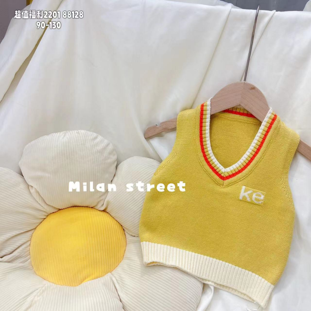 Áo gile len cho bé chất len dày mịn màng ấm áp phối cùng áo sơ mi, áo phông cực xinh cho mùa đông ấm áp