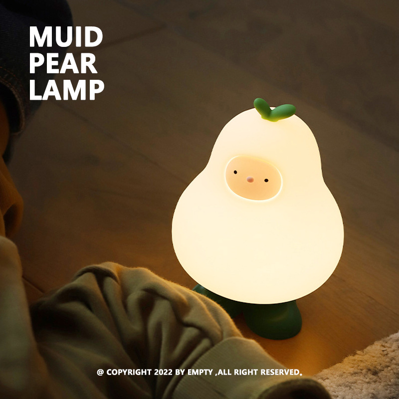 Đèn Silicon Em Lê Đi Giầy Xanh, Đèn Trang Trí Đèn Ngủ Cute Pear Lamp , Dễ thương, Quà tặng, Trang trí phòng