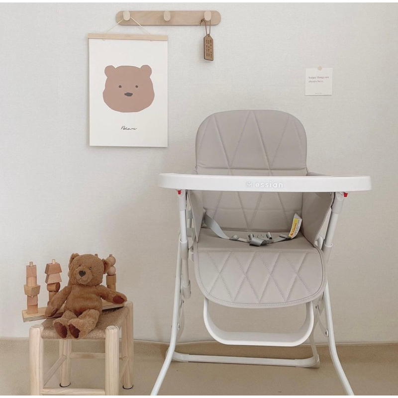 Ghế ăn dặm Essian cao cấp Hàn Quốc