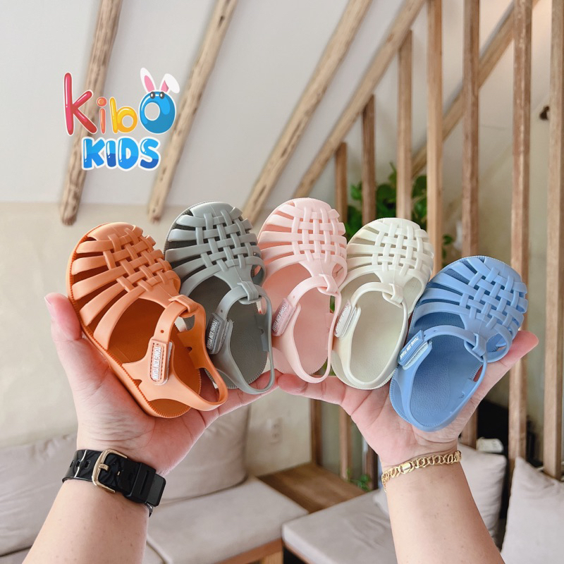(FORM NHỎ) Giày Sandal Nhựa Hình Mario Thời Trang Hàn Quốc Cho Bé SA23119