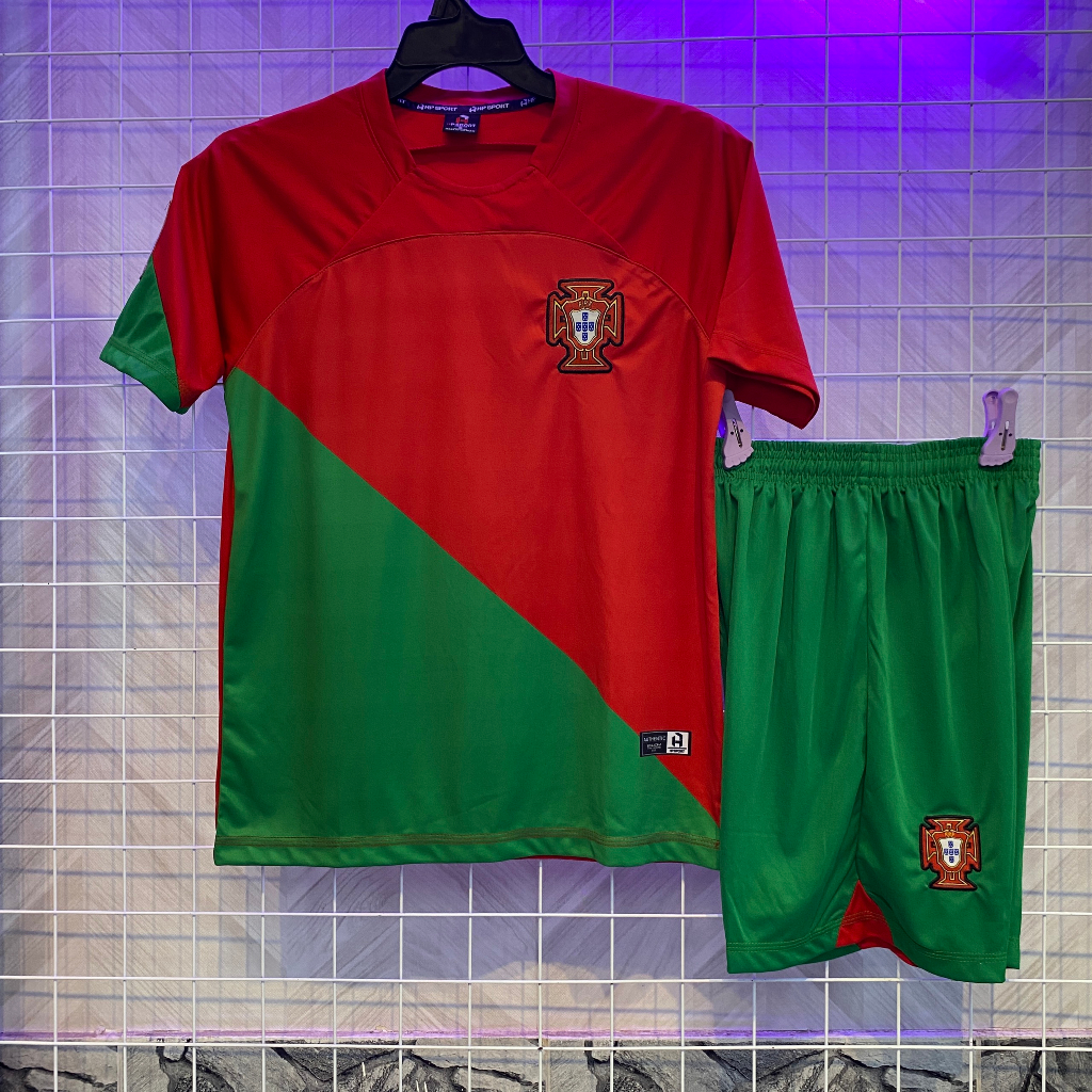 Bộ quần áo bóng đá BỒ ĐÀO NHA đỏ xanh lá thun lạnh - unisex - chất lượng tốt