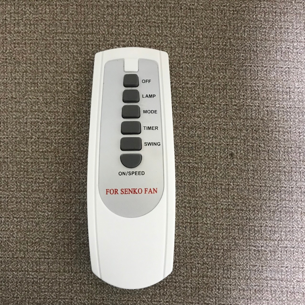 Remote điều khiển quạt senko hàng tốt và chính hãng được chọn mẫu, tặng kèm pin AAA