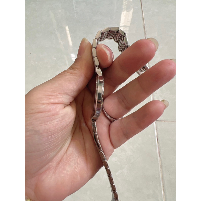 Đồng hồ nữ hiệu Valentino domani quartz