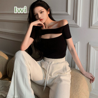 Áo Trễ Vai Khoét Ngực Tay Ngắn IWI SHOP Cá Tính Khoe Bờ Vai Quyến Rũ Chất Thun Tăm Mịn Đẹp - A134.IW