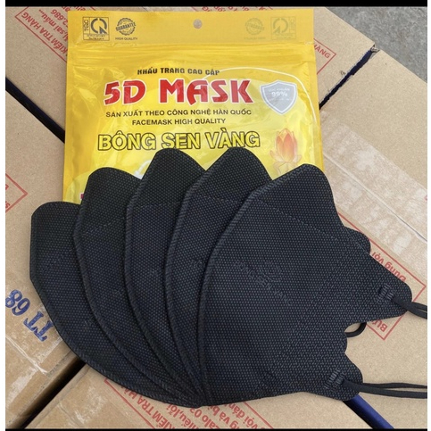 100c Khẩu trang 5D Bông Sen Vàng Màu Đen Chính Hãng