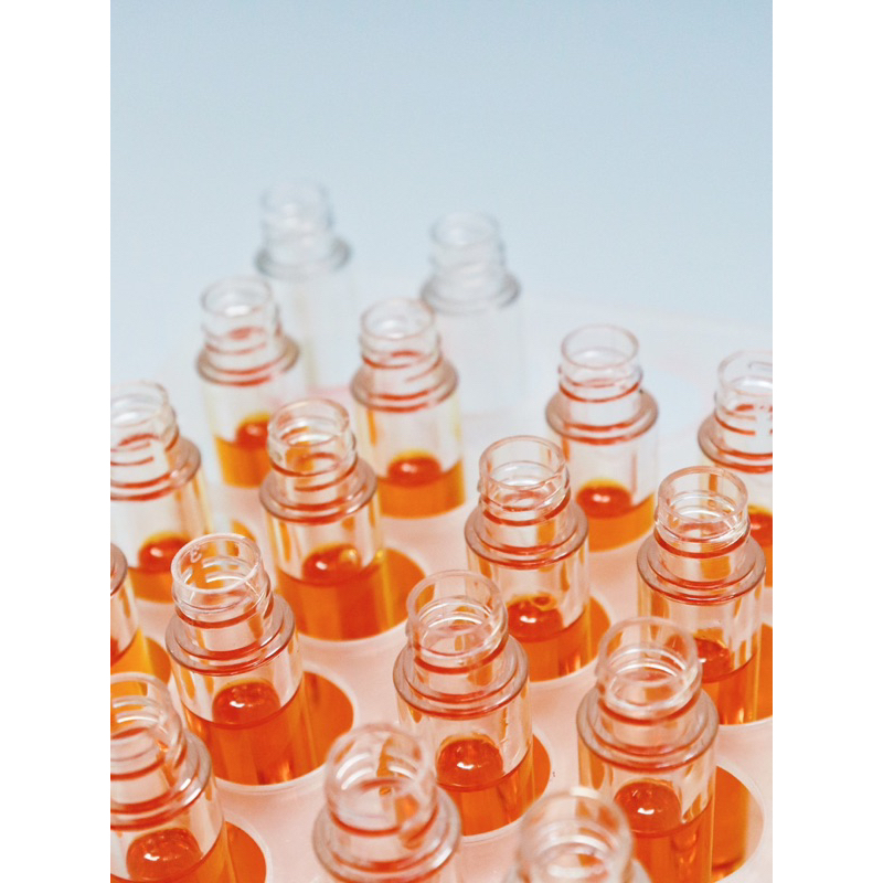 Dầu dưỡng môi chiết xuất từ thiên nhiên Vegan Lip Oil thỏi 5ml - Choosebythie