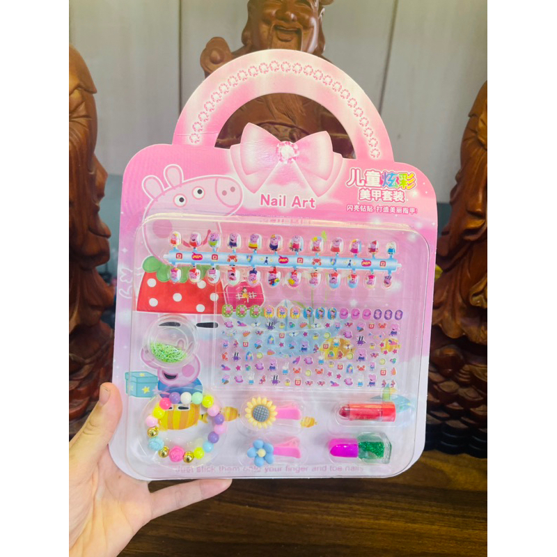 Vỉ đồ chơi trang điểm làm móng làm nails sticker 3D nổi dán móng tay cho bé gái hình Elsa-công chúa Disney…