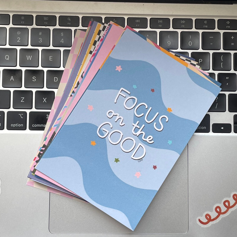 Postcard bưu thiếp random 9 tấm TẶNG kèm 1 postcard lịch ngày tháng