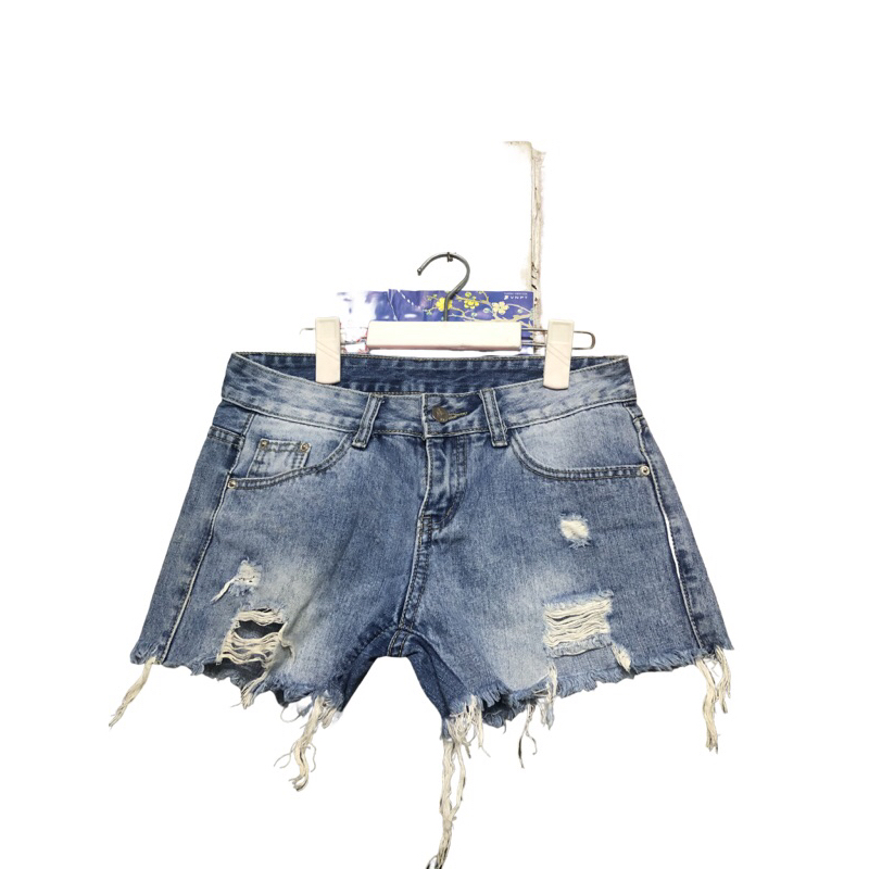 Pass quần short jeans đồng giá 20k
