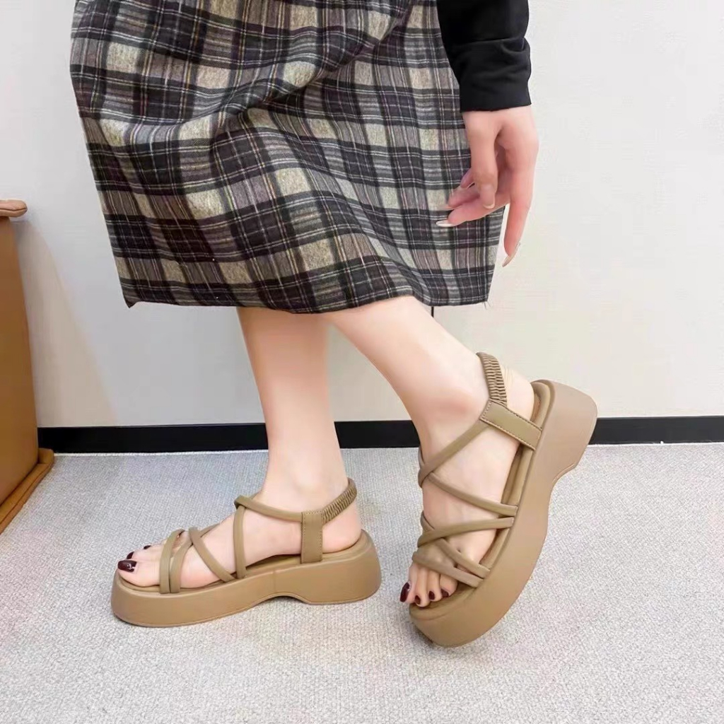 Sandal nữ quai mỏng đế phối màu cao 5p Mã 3353