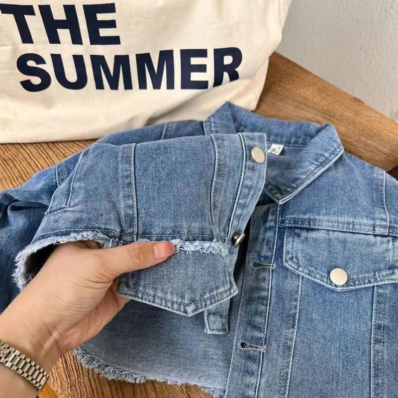 Áo Jean lửng cá tính phong cách hàn quốc cho bé trai bé gái
