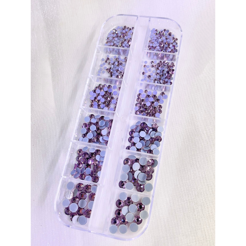 Khay Đá Chân Keo 12 Ô Nhiều Màu Khác Nhau, Màu Đỏ Màu Trắng Màu Trà Màu Vàng