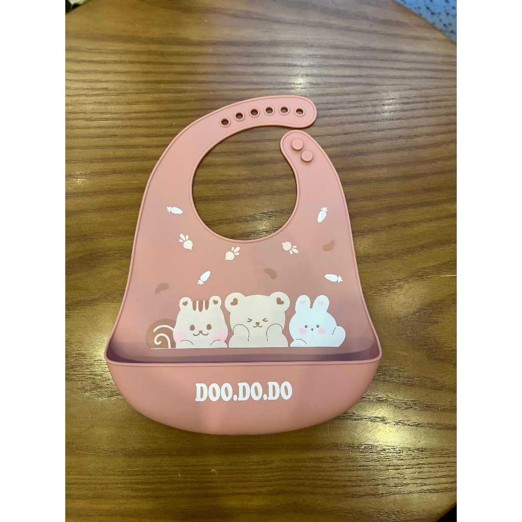 Yếm ăn dặm silicone cho bé DOO.DO.DO hoạ tiết hình thú đáng yêu tặng kèm hộp đựng yếm