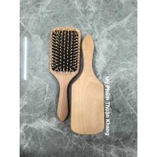 Lược gỡ rối tóc = gỗ bản to