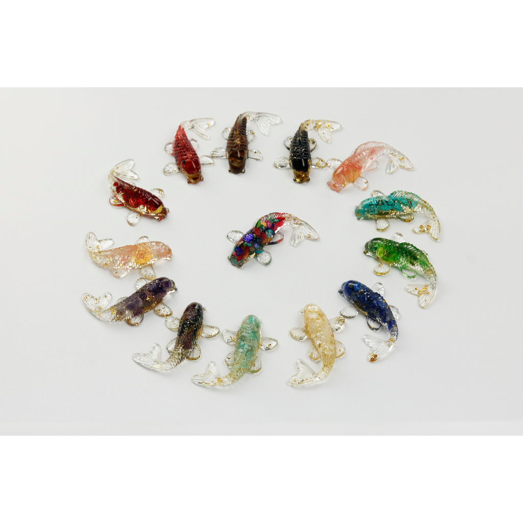 Cá Koi phong thủy  - Cá koi đá thạch anh thả bát thả hoa, cá koi thả bát minh đường tụ thủy