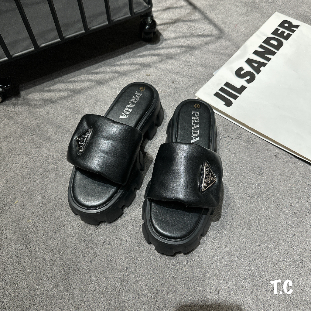 DÉP DÁN ĐẾ ĐỘN PRADA