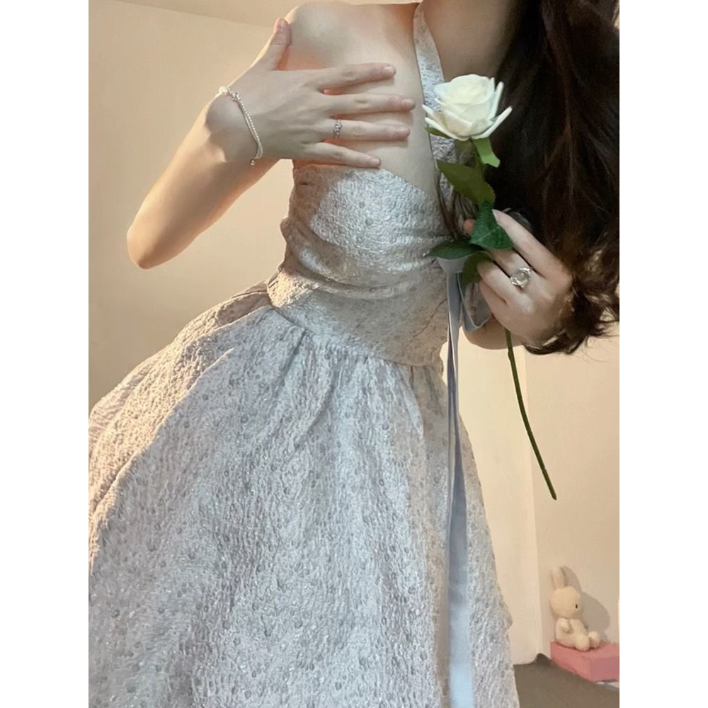 Váy nàng thơ hở vai dịu dàng nữ tính mùa xuân