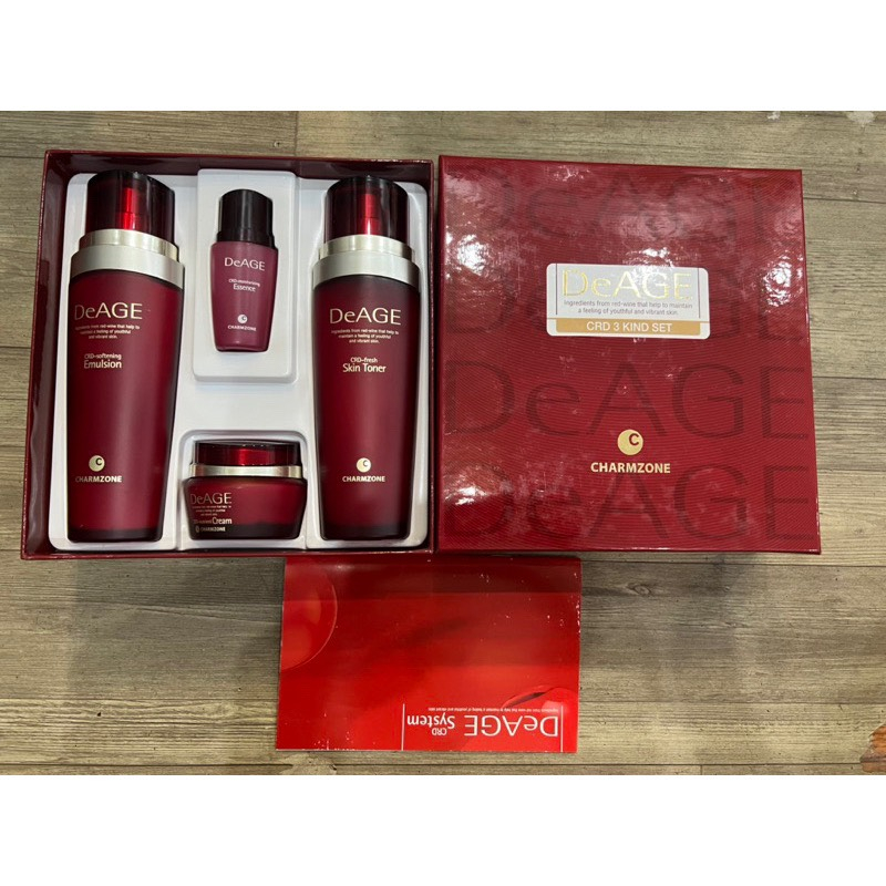 BỘ CHĂM SÓC NGĂN LÃO HÓA DA .