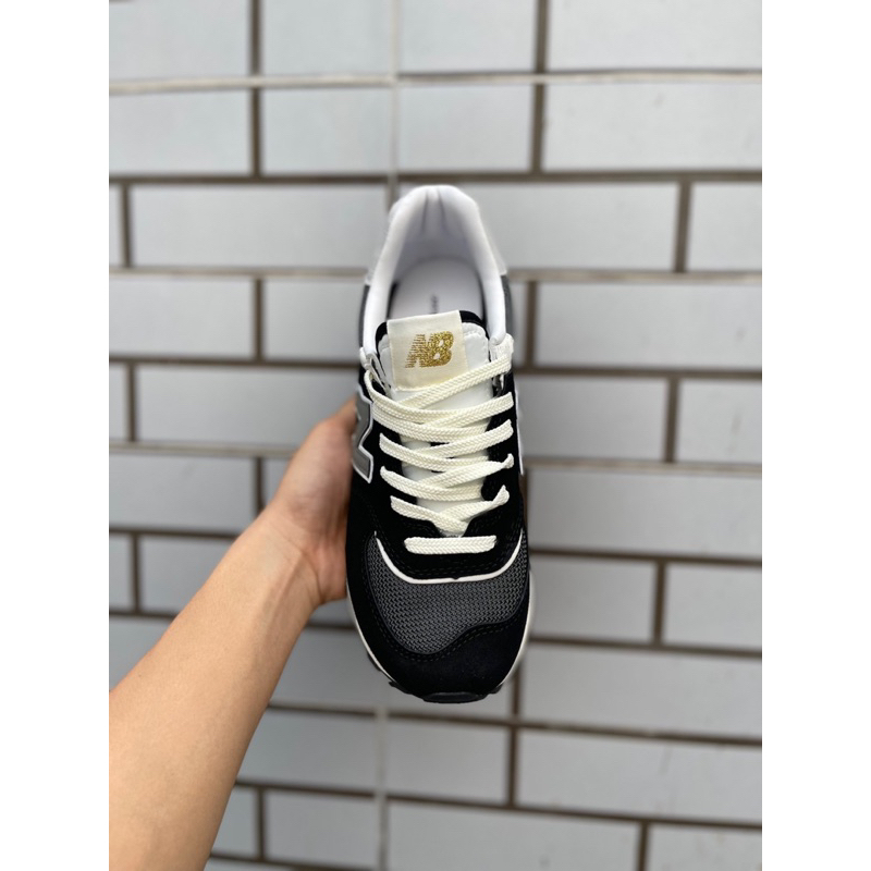 Giày thể thao New Balance Crt574 V2 đen