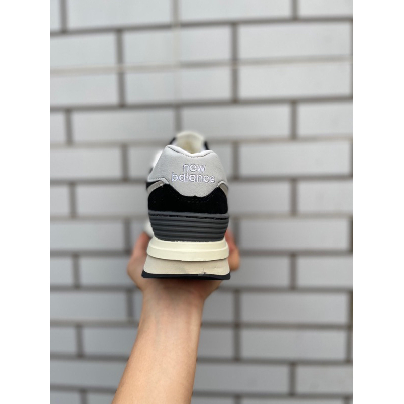 Giày thể thao New Balance Crt574 V2 đen