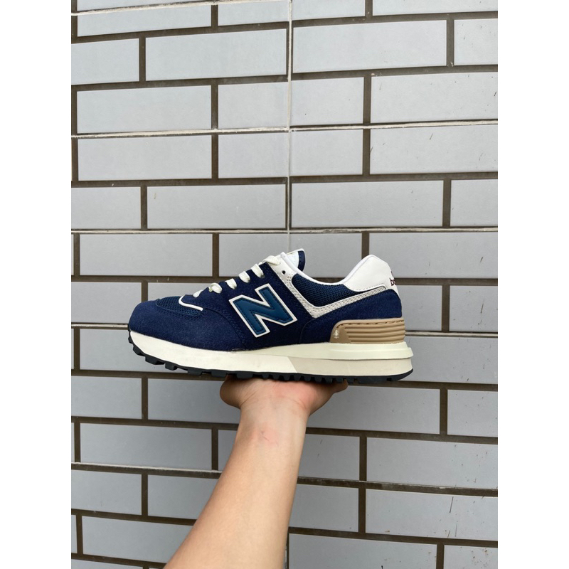 Giày thể thao New Balance CRT574 V2 navy