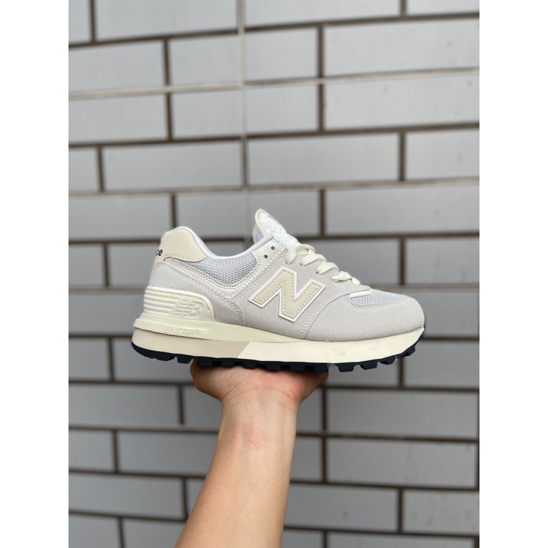 Giày thể thao New Balance CRT574 xám trắng nữ