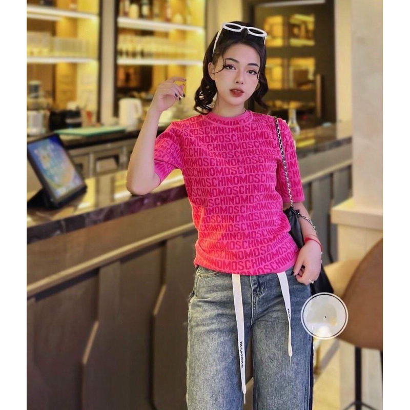 ÁO LEN HỒNG CHỮ