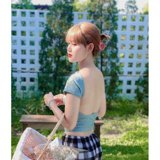 Áo Baesweetie thêu hoa hở lưng🥰
