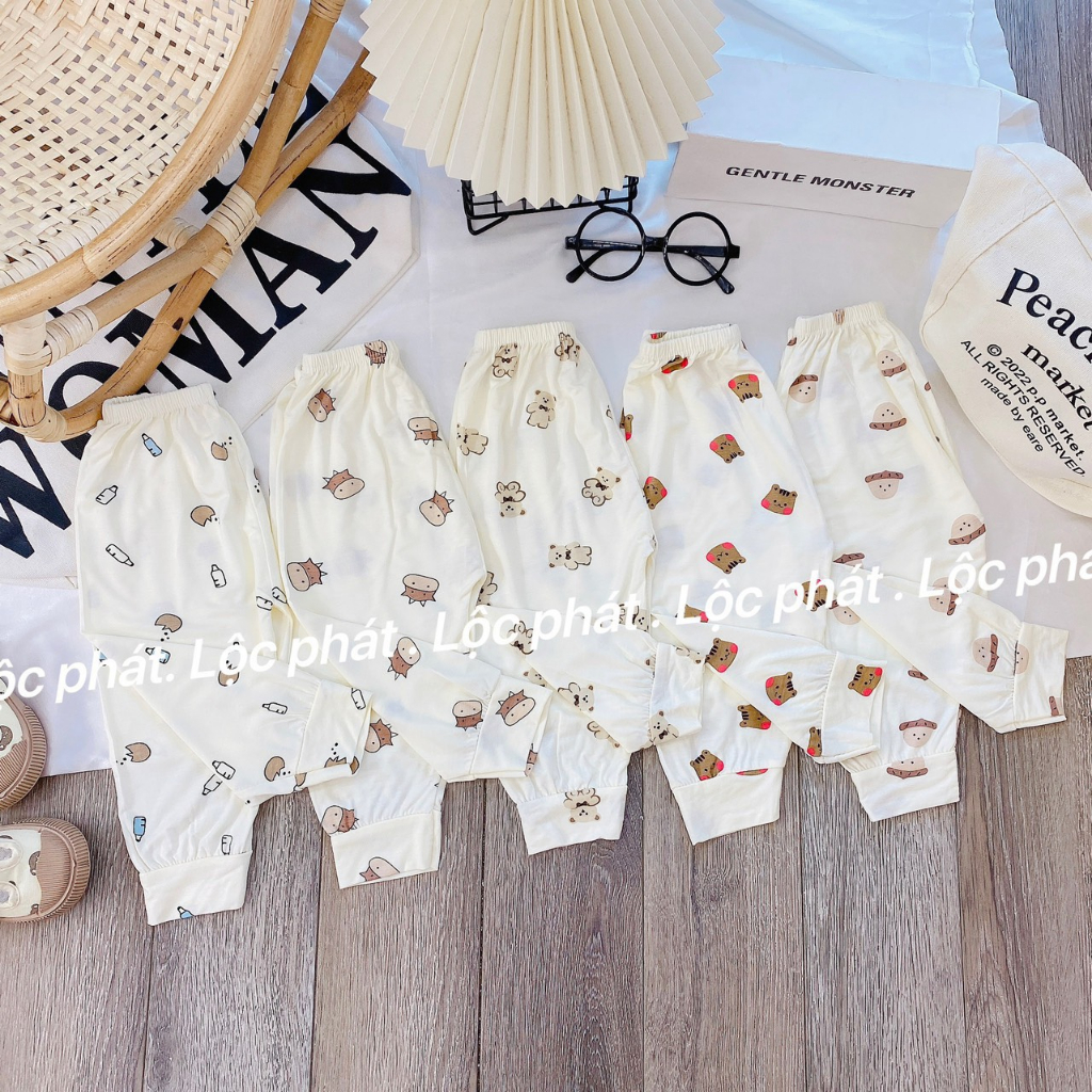 Quần dài thun lạnh petit nền kem cho bé
