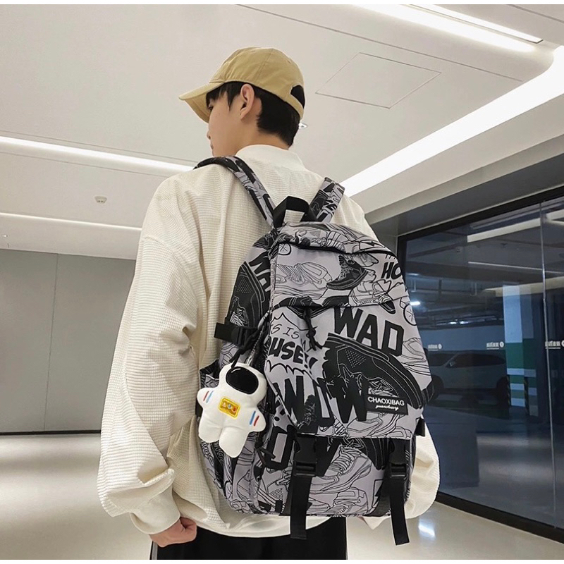 Balo Ulzzang Nhiều Ngăn Nắp Cài Hoạ Tiết